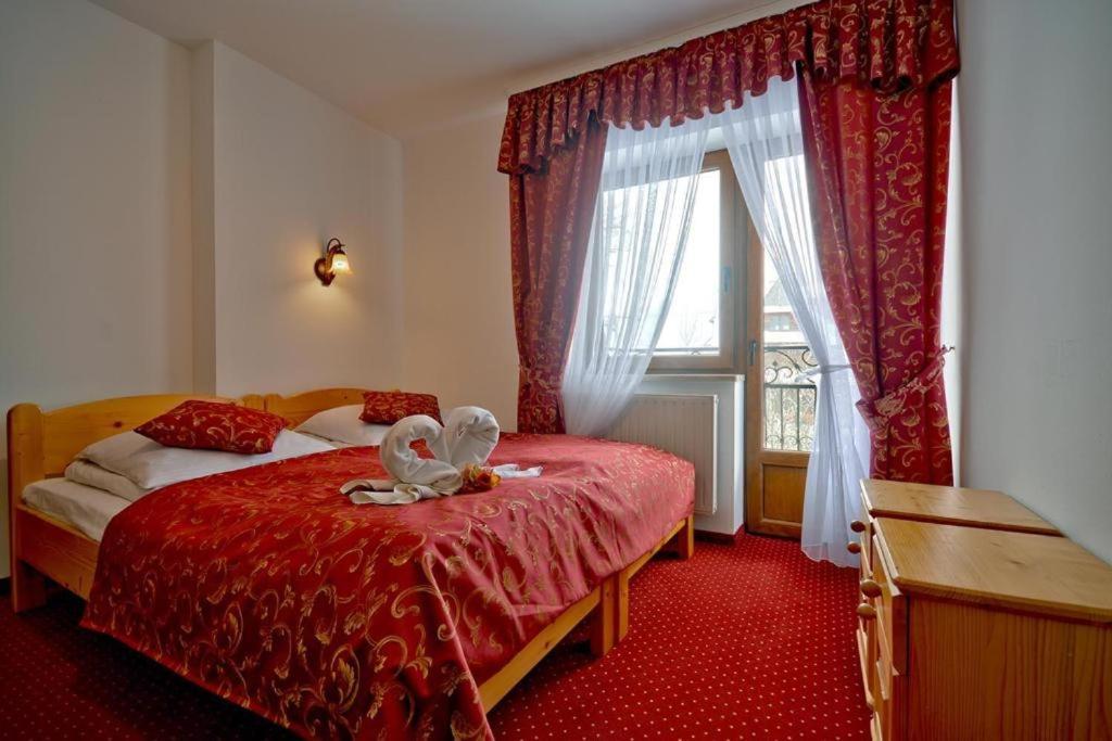 Homestay Pod Tatrami 2 - Swietna Lokalizacja, Obok Przystanku Busa Oraz Restauracji, Duzy Parking