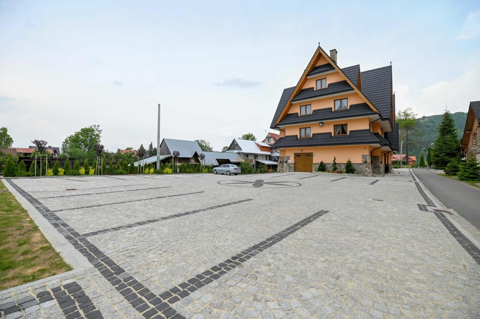 Pod Tatrami 2 - Swietna Lokalizacja, Obok Przystanku Busa Oraz Restauracji, Duzy Parking Homestay Bialka Tatrzanska